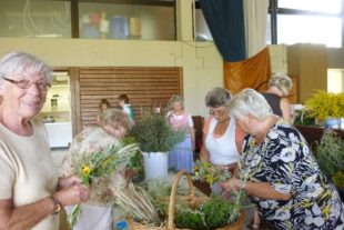 2018-8-13-NO-Angelika Kälble-Kräuterbüscheltag-P1010873