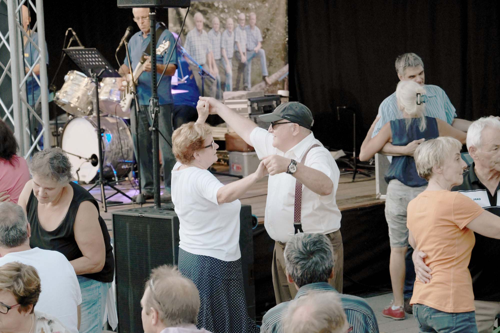 2018-8-24-BI-vo-Tavernenabend Hans und seine Oldies DSCF1077