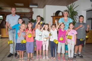 2018-8-31-OH-kal-Kindersommer Bienen basteln-vkMG8A8444b