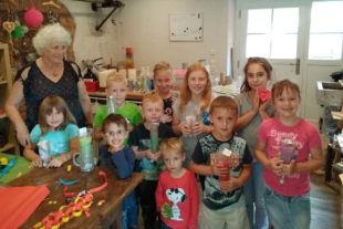 2018-9-19-OH-Furtwengler-Kinderferienprogramm-Kerzen gießen