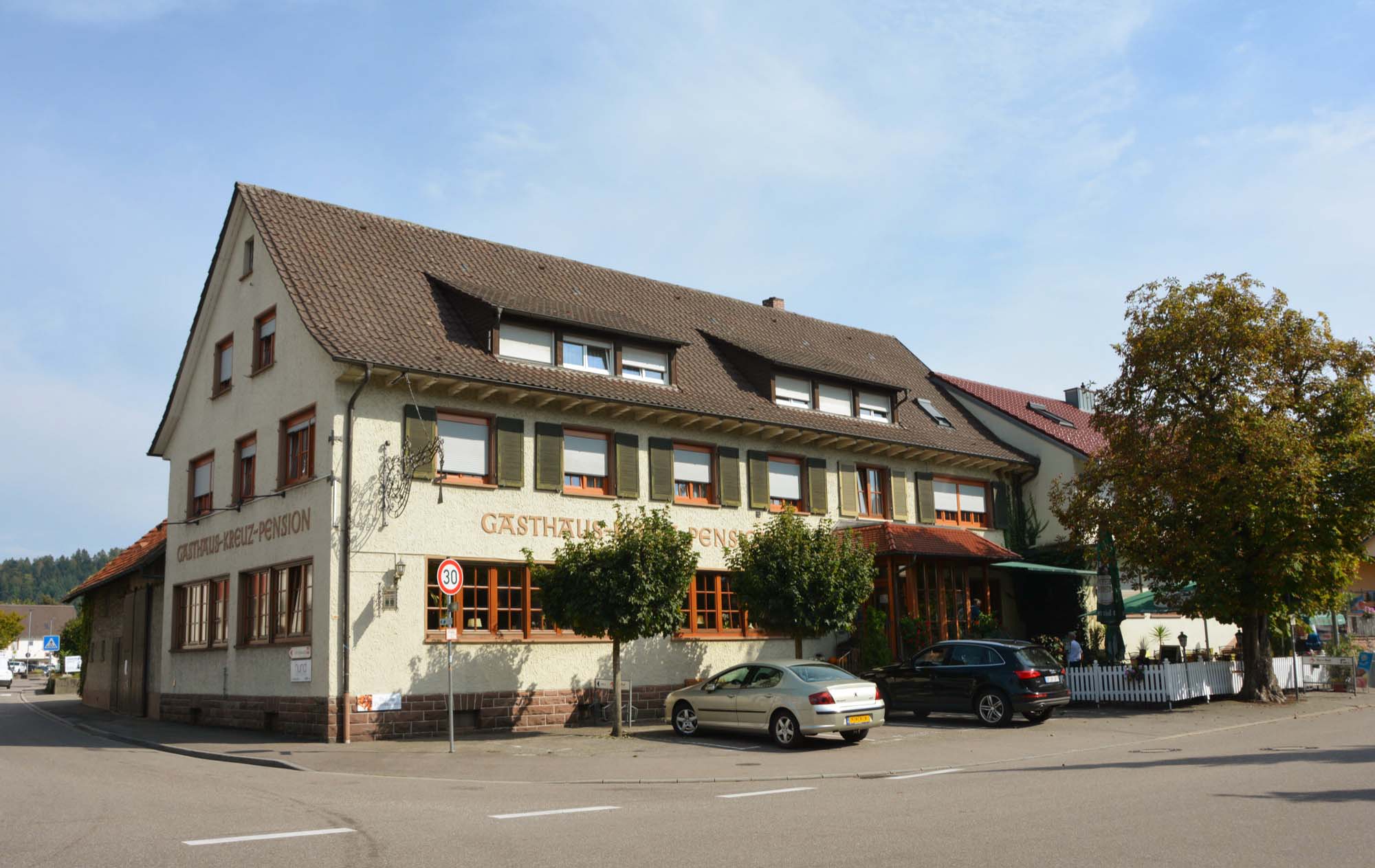 2018-9-21-BI-hps-Gasthaus Kreuz-Anna udn Graham Smithson-DSC_0749 3