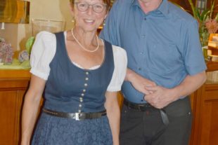 2018-9-21-BI-hps-Gasthaus Kreuz-Anna udn Graham Smithson-DSC_0755 2