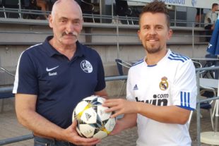 2018-9-28-ZE-UH-cw-FVU_Ballspende_Gustel_Schwarz