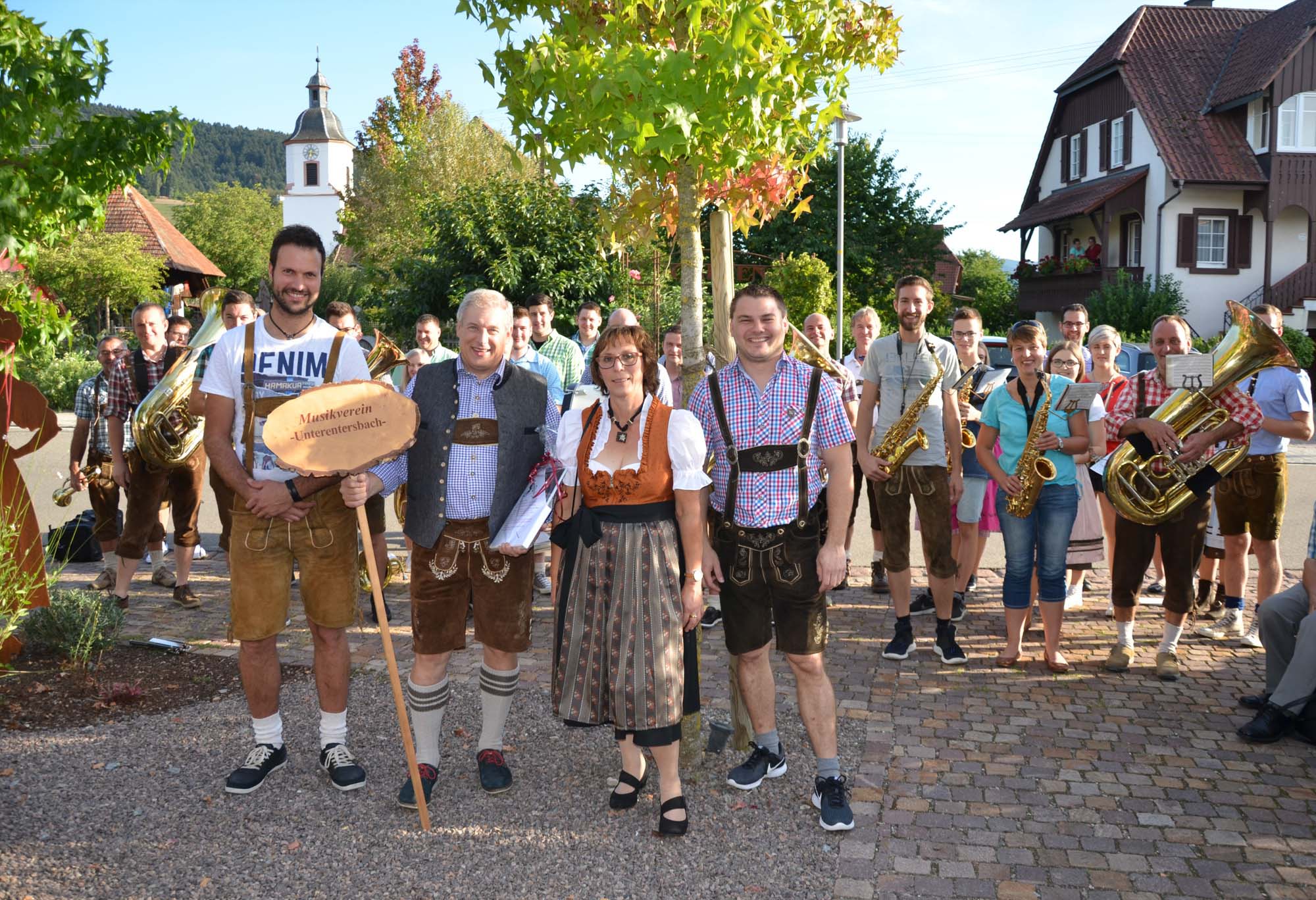 2018-9-8-Zell-Unterentersbach-Musikverein Unterentersbach gratuliert Martin Huber-UTS_6954