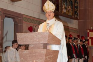 2018-10-22-OH-kal-Festgottesdienst mit Erzbischof Stephan Burger-Fest des Kirchenpatron St Gallus-vkMG8A0460b