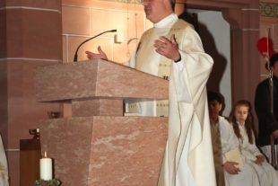 2018-10-22-OH-kal-Festgottesdienst mit Erzbischof Stephan Burger-Fest des Kirchenpatron St Gallus-vkMG8A0512