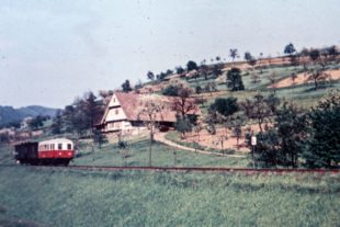 2018-10-24-OH-kal-Historisch-f.Fr.26.10-zvk18-43 26.10.2018 20x30 p SWEG VT2 Donisi