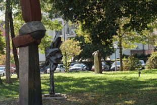 Stadt Zell erwirbt Verkehrsflächen und Parkanlage von der Sparkasse