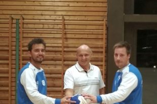 2018-10-8-ZE-UH-ms-FVU-Handball-Spielball_1