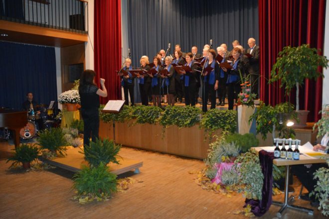 Gesangverein »Frohsinn« und die Stubenmusik Oberharmersbach : Klangvoller Konzertabend
