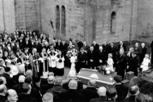 2018-11-30-OH-kal-Historischer Augenblick-1952-18-48 30.11.2018 20x30 p Tröndle + 1952