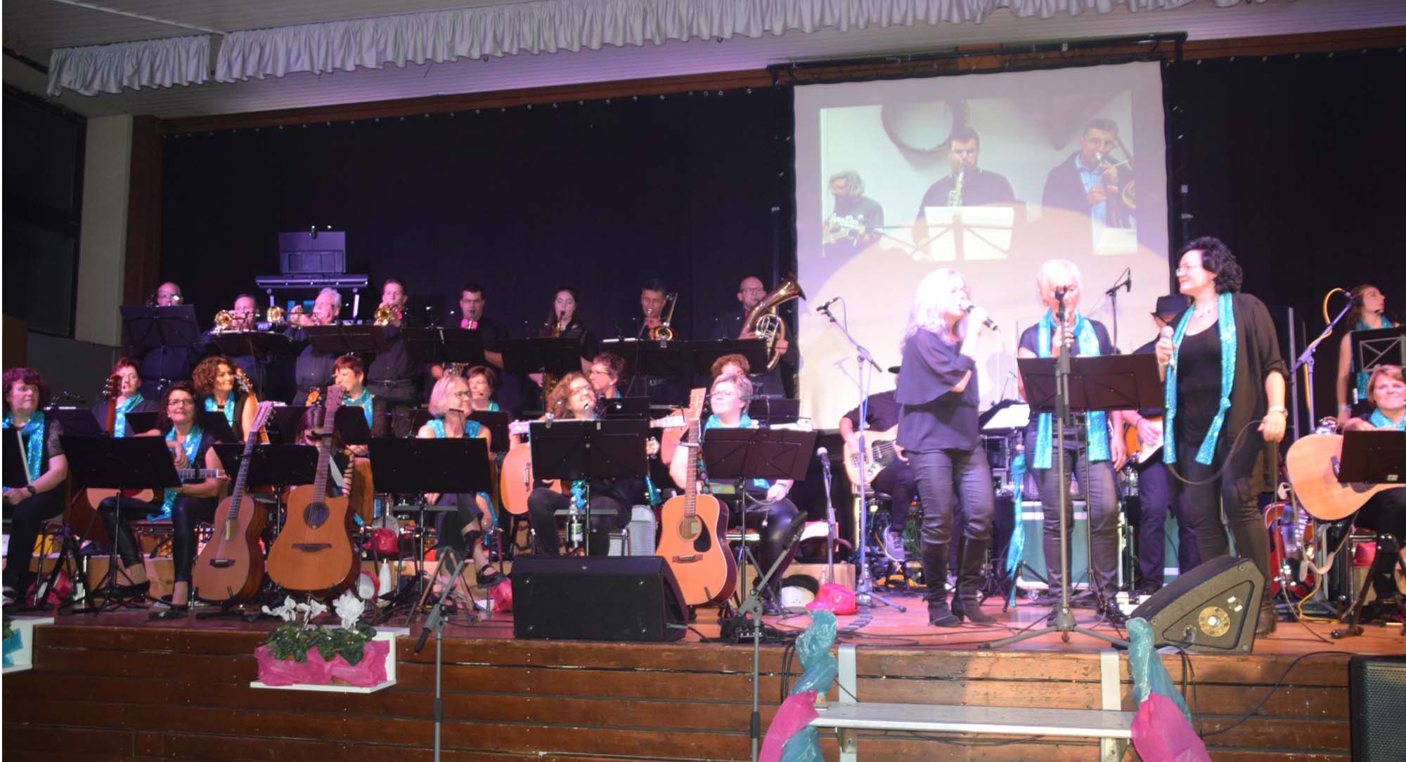 2018-11-5-NO-hv-Gitarrenverein Nordrach-Jahreskonzert 2018-DSC_1669