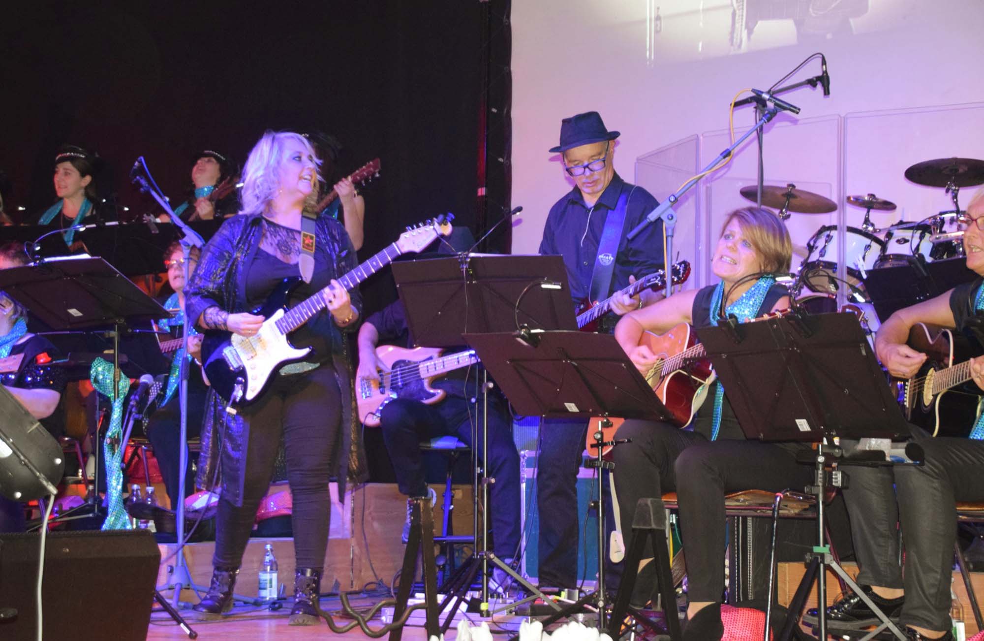 2018-11-5-NO-hv-Gitarrenverein Nordrach-Jahreskonzert 2018-DSC_1675