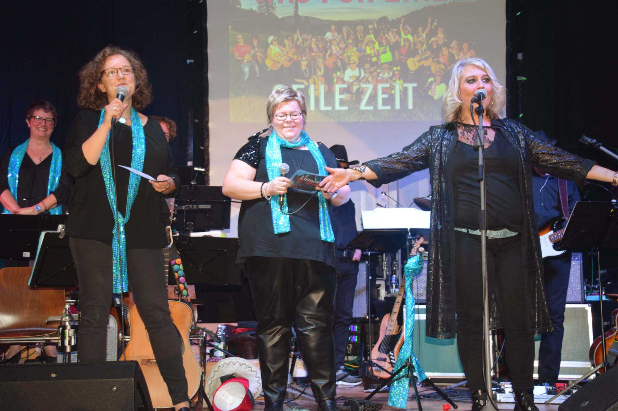 2018-11-5-NO-hv-Gitarrenverein Nordrach-Jahreskonzert 2018-DSC_1698