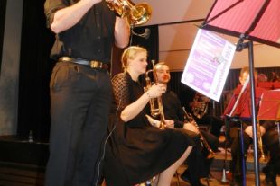 2018-11-5-ZE-UH-hpw-Musik- und Trachtenkapelle Unterharmersbach-Jahreskonzert-Konzert MUUH (16)