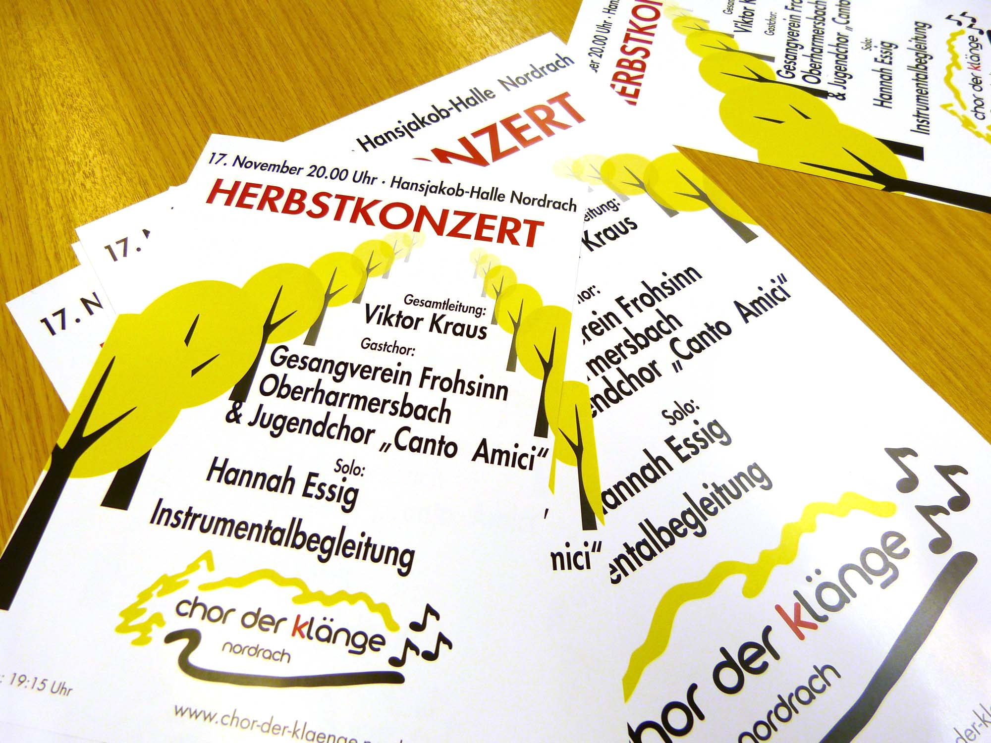 2018-11-9-NO-bia-Chor der Klänge-Herbstkonzert-Dienstjubiläum Viktor Kraus-Plakate