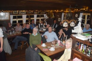 2018-12-10-NO-hv-Z' Licht gehen auf dem Mühlstein-DSC_1928