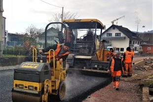 2018-12-14-ZE-UH-hpw-L94-Sanierung-Asphaltarbeiten-Teilstück-20181212_115245