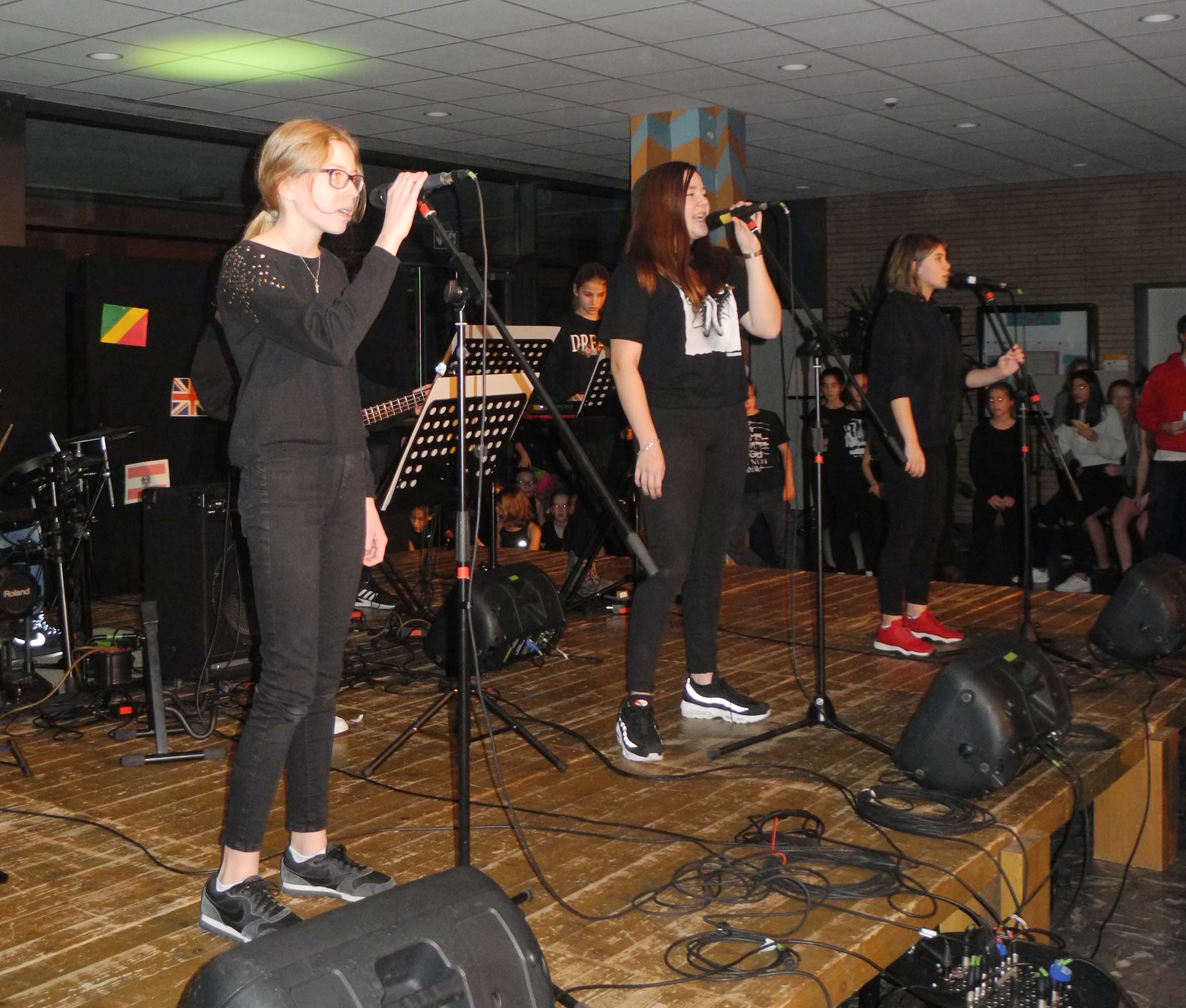 2018-12-19-Magdalena Bleier-Marta-Schanzenbach-Gymnasium-Kulturabend 2018-DSCN8562