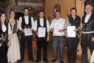 2018-12-27-OH-kal-Firma Holzbau Rombach-Arbeitsjubilare-zvkIMG_6168