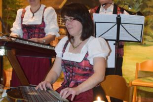2018-12-3-NO-hv-Adventskonzert der Stubenmusik Nordrach und Wanderchor Windschläg-DSC_1890
