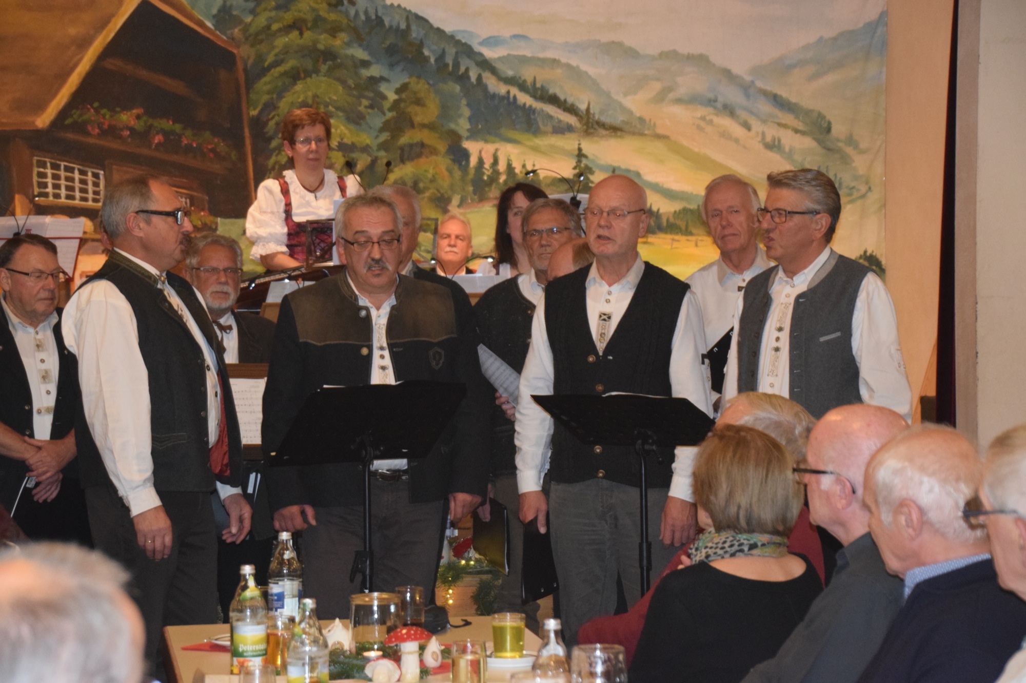 2018-12-3-NO-hv-Adventskonzert der Stubenmusik Nordrach und Wanderchor Windschläg-DSC_1894
