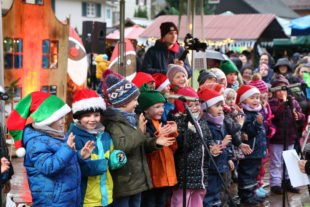 2018-12-3-OH-Weihnachtsmarkt Oberharmersbach 2018-Foto Anne-Kathrin Heizmann-IMG_6490+_Kindergarten