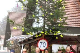 2019-1-2-NO-ac-TC Nordrach gratuliert Albrecht Bruder-70 Geburtstag-181231 PR SCHP 70. Geb. Albrecht Bruder Foto