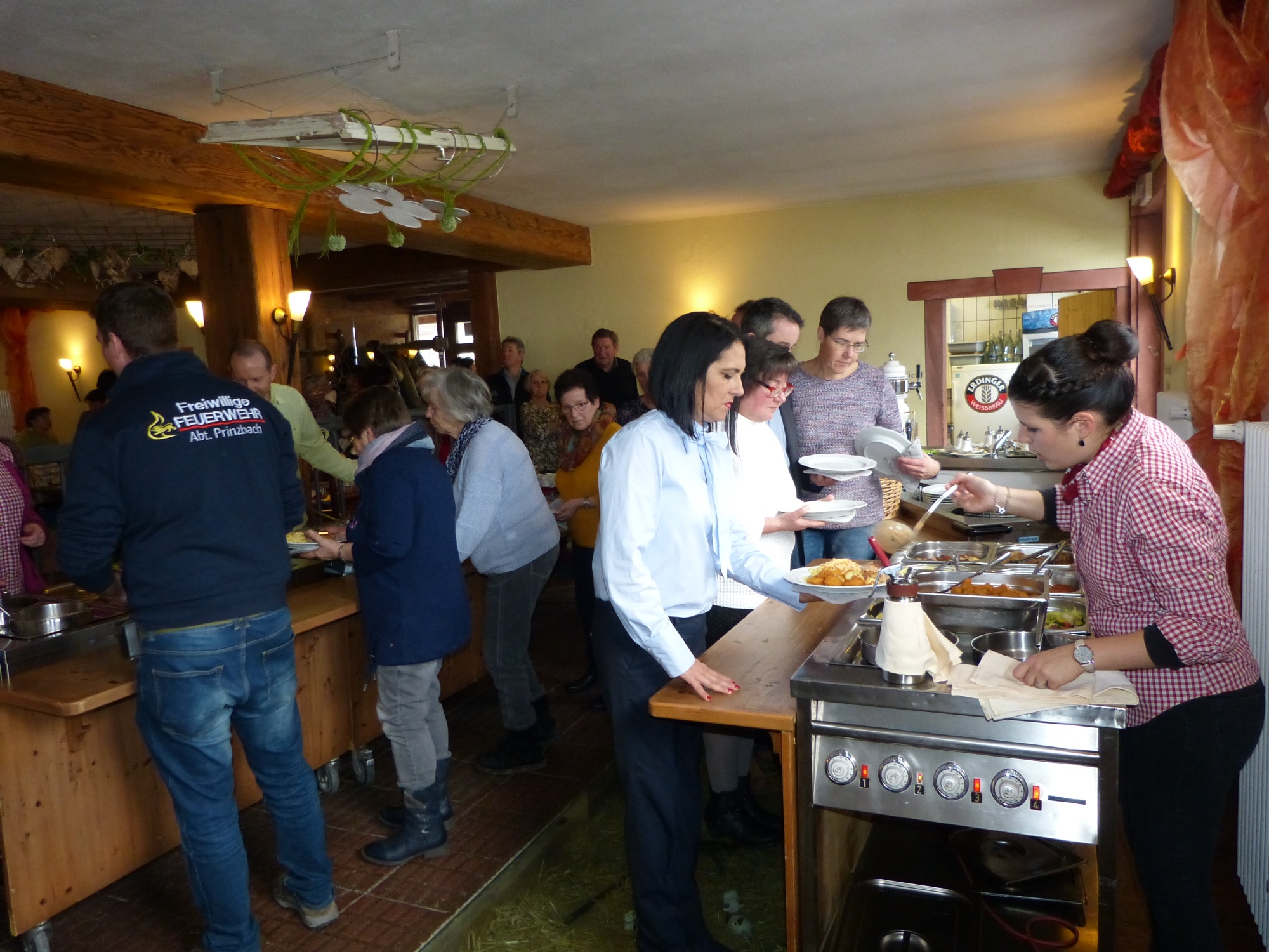 2019-1-21-BI-PB-bia-Jubiläum-25 Jahre Landfrauen Prinzbach-SP Essensausgabe mit DP