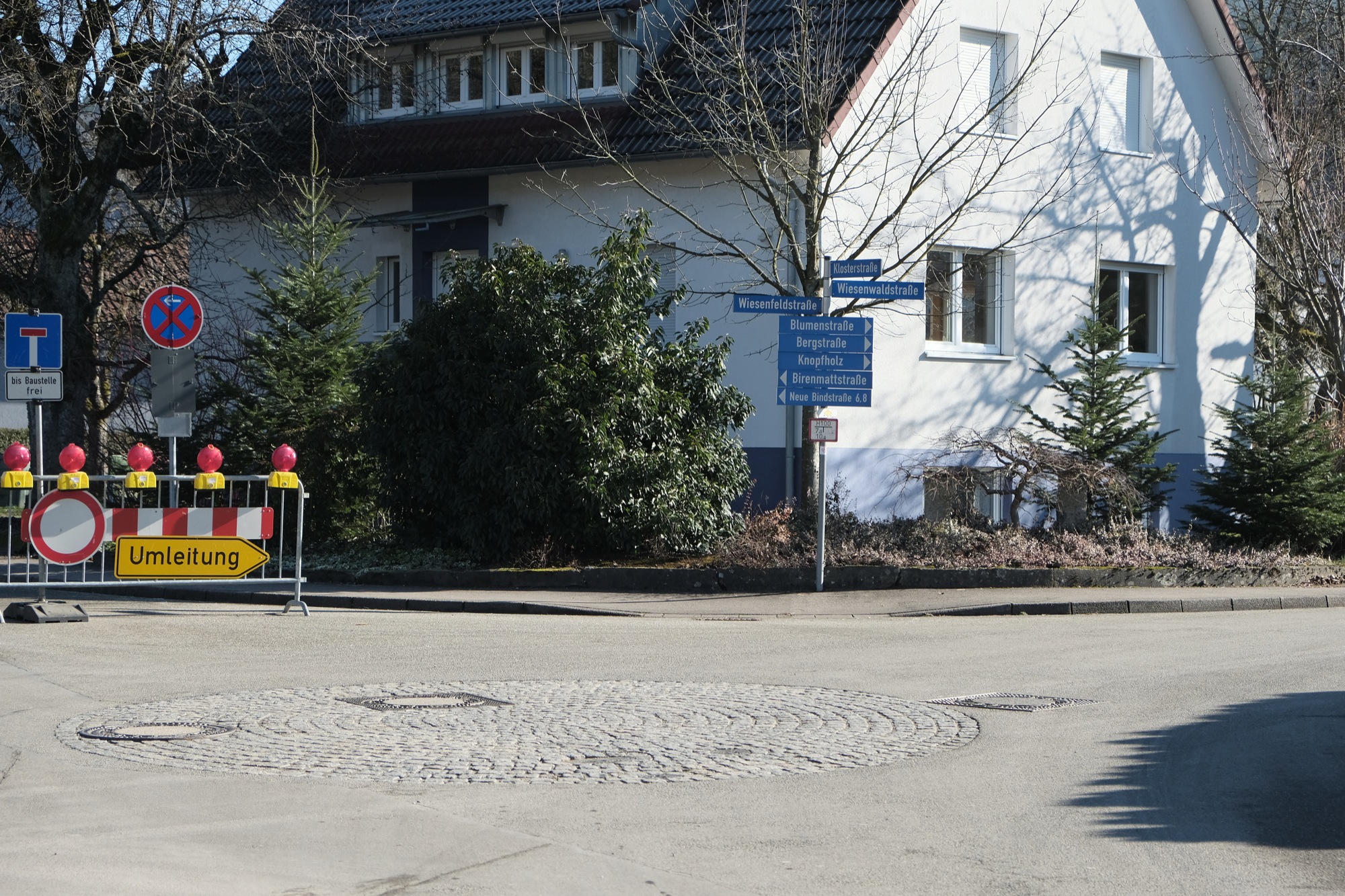 2019-2-6-ZE-UH-vo-L94 Rechts vor Links Wiesenfeldstraße DSCF4790