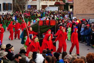 2019-3-2-Biberach-Fasentumzug 2019-Foto Helmit Krannich-Bild (22)