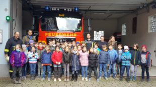 Feuerwehrhaus statt Klassenzimmer