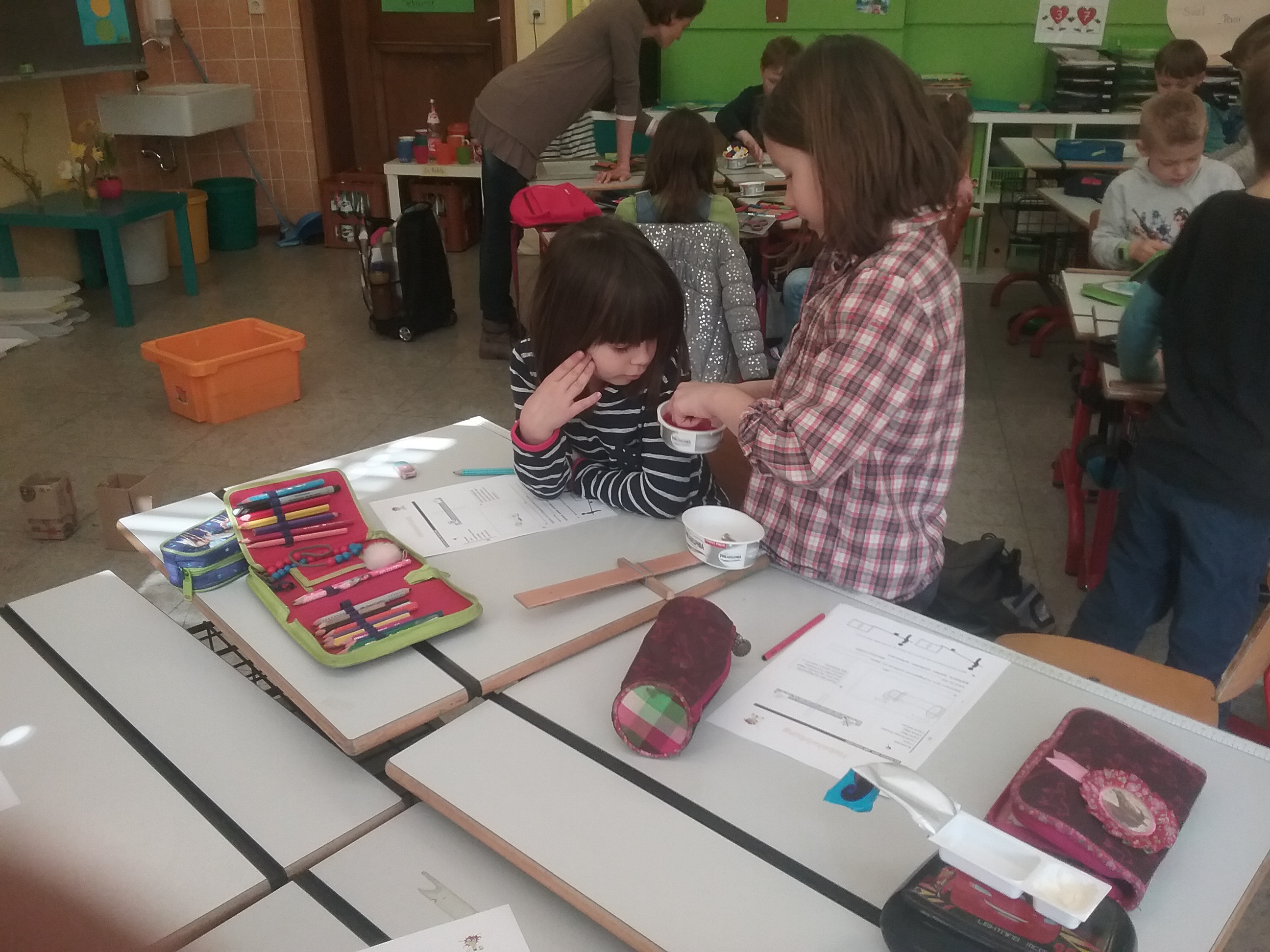 2019-3-25-NO-hv-Experimentiertag an der Grundschule Nordrach-20190320_104503