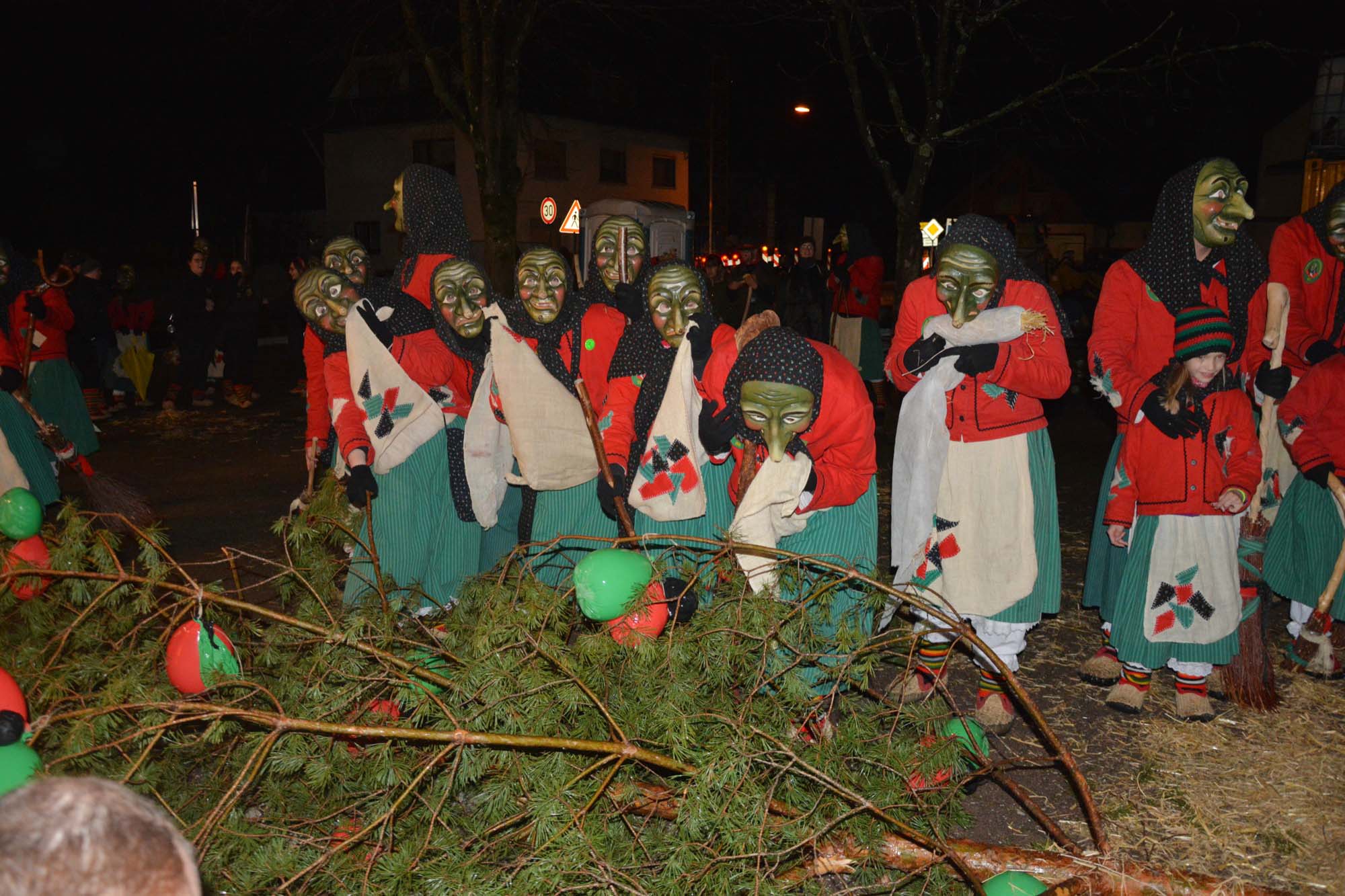 2019-3-6-ZE-UH-hps-Eckwaldhexen-Hexenverbrennung-DSC_5389 2