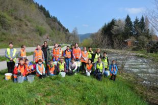 Die Umwelt reinigen, dabei lernen und Gutes tun