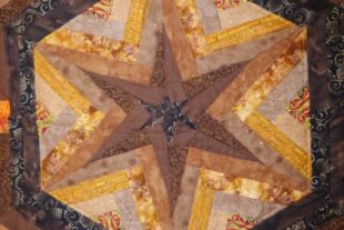 2019-4-18-ZE-UH-bia-Christel Baumann-Patchwork-u-Stern nah