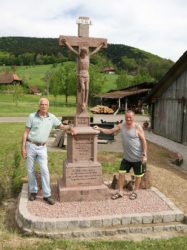 Wegkreuz hergerichtet