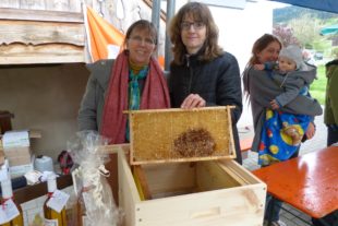 2019-4-29-ZE-UE-bia-Pflanzentauschtag-SP Imkerei Moser