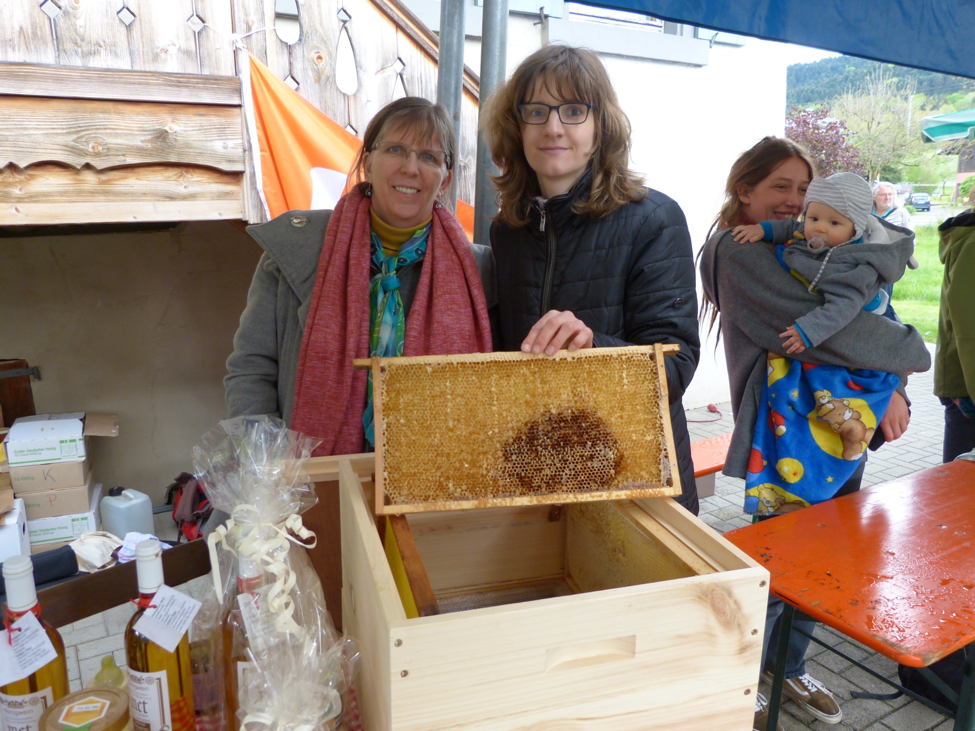 2019-4-29-ZE-UE-bia-Pflanzentauschtag-SP Imkerei Moser