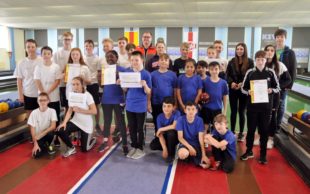 Zwei Mal Platz 1 beim Kegelfinale für das Zeller Bildungszentrum