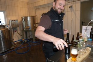 2019-5-3-ZE-UE-bia-Biereckle-Einschenken Alst