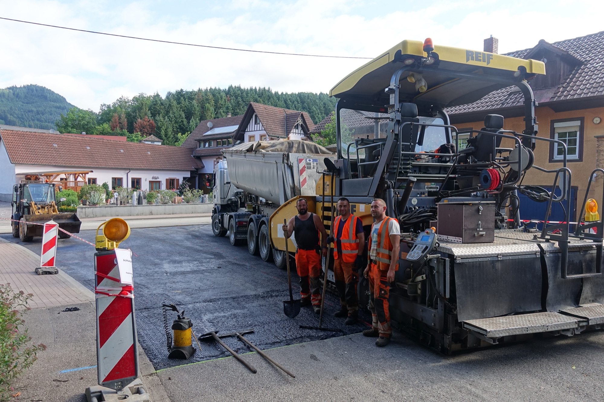 2019-6-17-ZE-UH-hpw-L94 Zufahrt Roth letzte Aktion 16.6 (4)