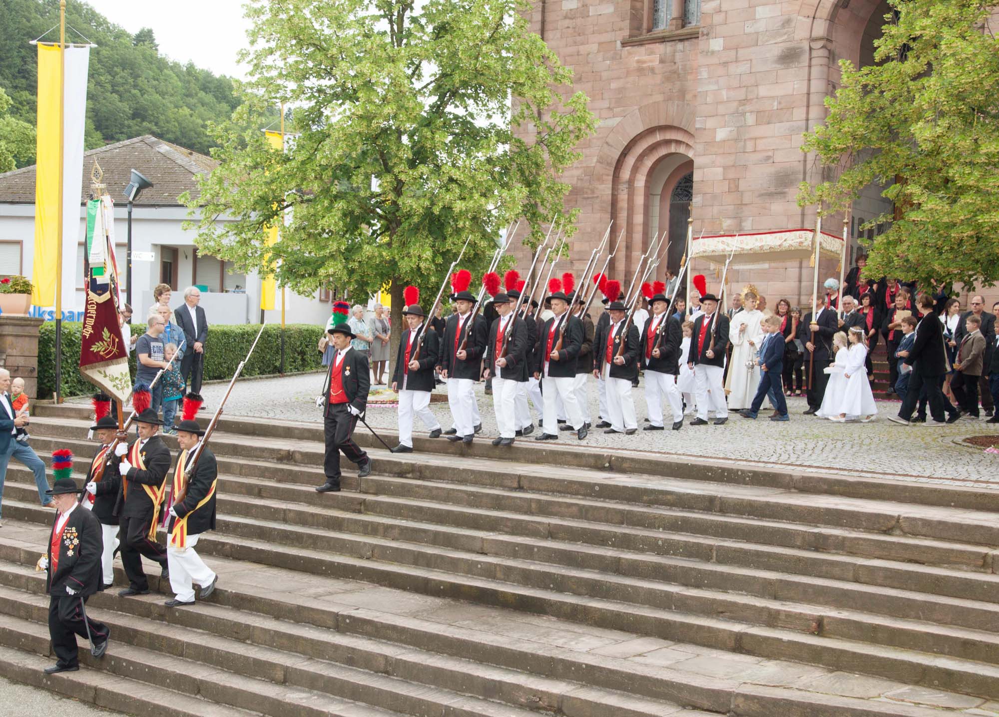 2019-6-21-OH-kal-Fronleichnam-zvkIMG_8441b,jpg