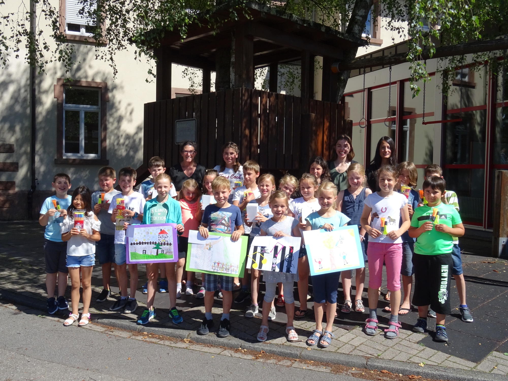 2019-6-26-ZE-UH-Christina Kuhlmann-Jugendmalwettbewerb Grundschule DSC00278