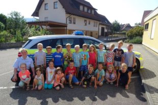 2019-7-10-BI-Kindergarten St Blasius-Besuch bei der Polizei