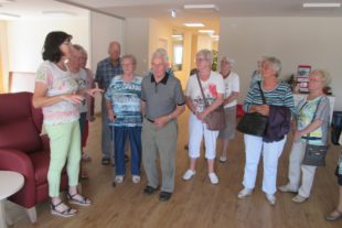 2019-7-15-BI-Altenwerk Biberach-Besuch Nachbarschaftshaus Alter Sportplatz-Besuch Tab