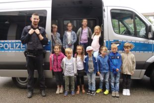2019-7-17-NO-Melanie-Bächle-Kiga-Schulanfängerausflug-Polizeirevier-CIMG6115