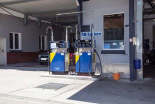 2019-7-19-OH-Lehmann-Archiv-Tankstelle-Brucher-Hängepartie-zvkIMG_9058