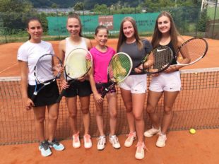 U18 Tennis-Juniorinnen ungeschlagen Meisterinnen in der 2. Bezirksliga