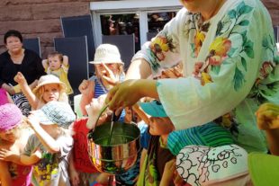 2019-7-3-OH-Kiga Sonnenblume-Fahrzeugweihe-20190625_104534